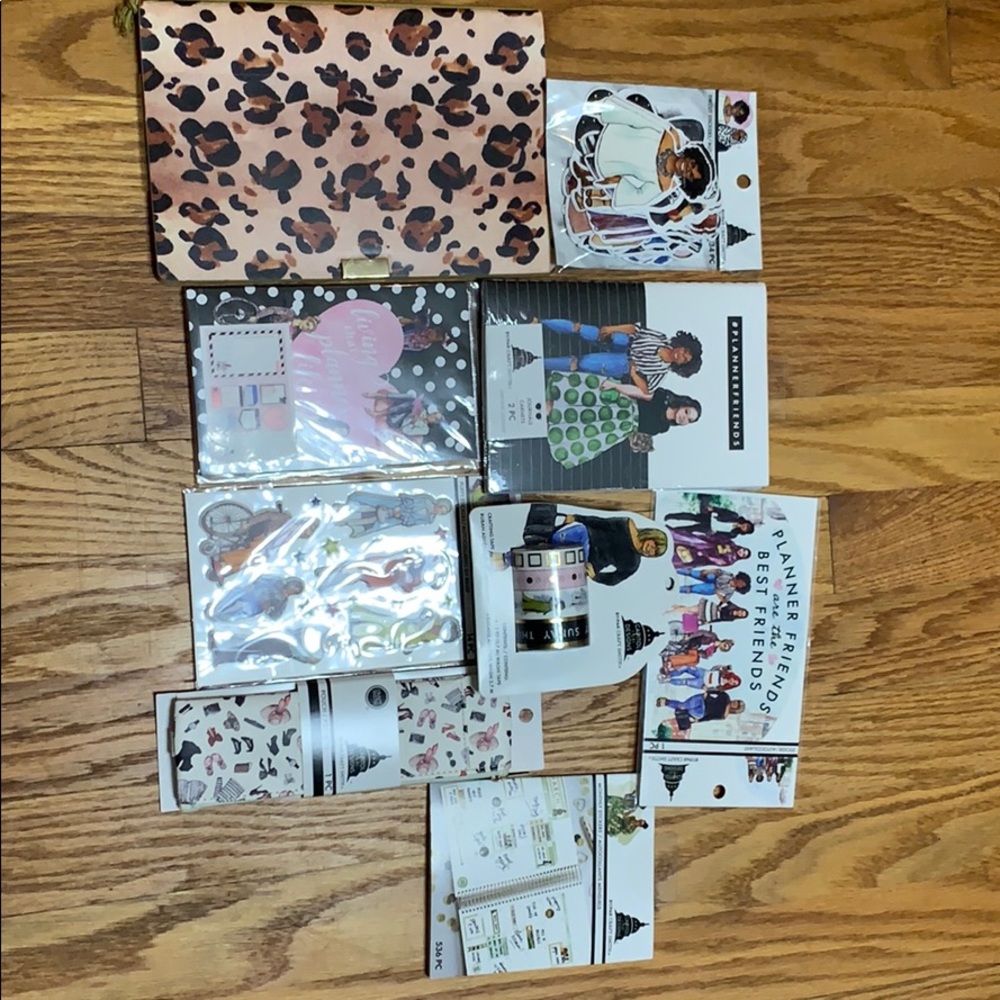 Planner friends mix items. SOLD